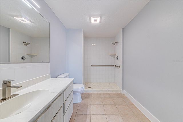 1041 WILLOW DRIVE, Leesburg, FL 34748