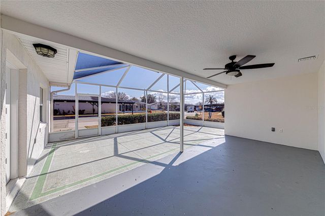 1041 WILLOW DRIVE, Leesburg, FL 34748