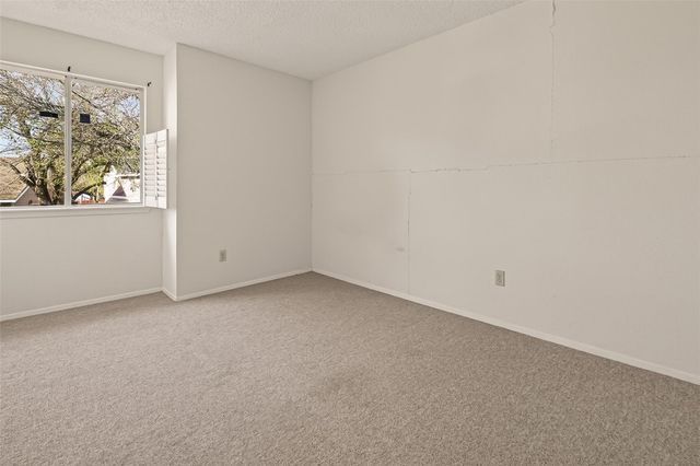 10647 Chapel Hill Drive, Houston, TX 77099