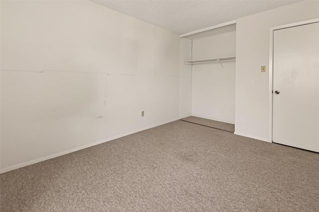 10647 Chapel Hill Drive, Houston, TX 77099