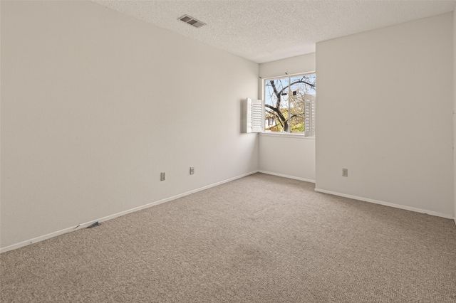 10647 Chapel Hill Drive, Houston, TX 77099