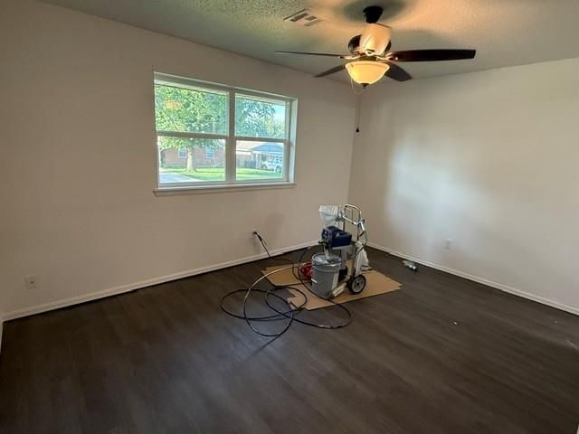 204 E Bass Avenue, Yukon, OK 73099