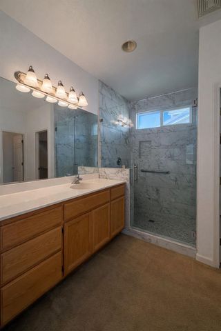 924 Stanford Avenue, Madera, CA 93637