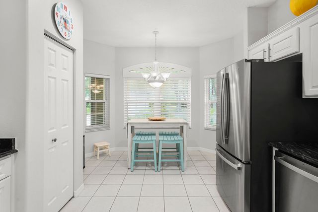 972 Ridgewood Ln, St Augustine, FL 32086