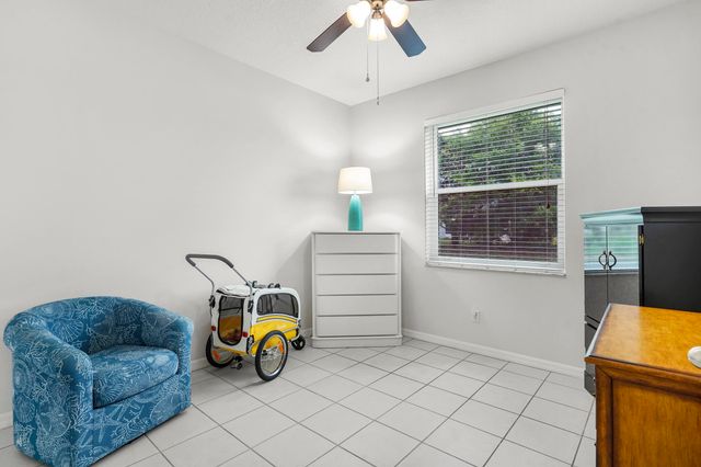 972 Ridgewood Ln, St Augustine, FL 32086