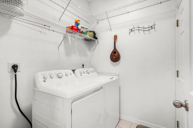 972 Ridgewood Ln, St Augustine, FL 32086