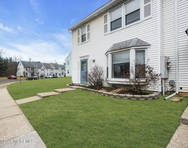 30 Shilling Way, Jackson, NJ 08527