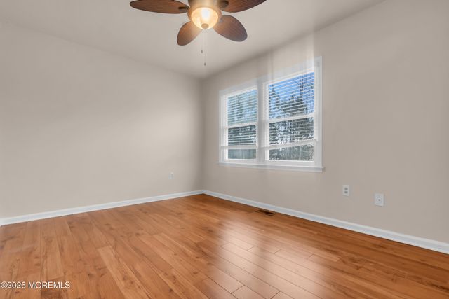 30 Shilling Way, Jackson, NJ 08527