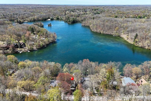 11320 Alpine Road, Morton Twp, MI 49346