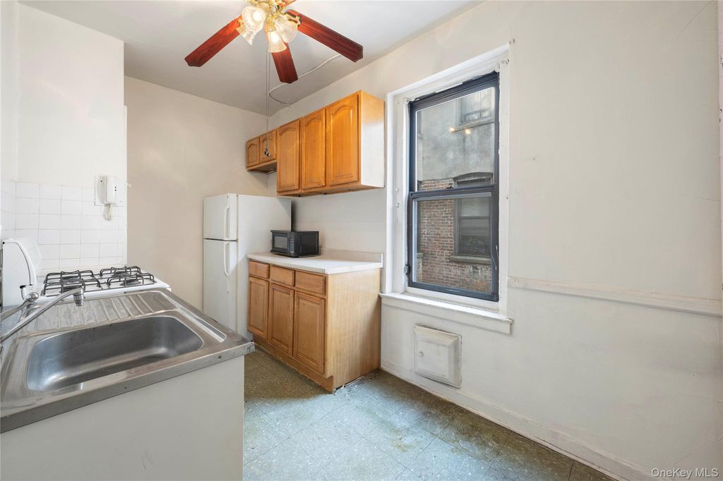 185 E 163rd Street E1, Bronx, NY 10451 — photo 4