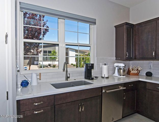 2332 Hammer Falls Drive, Reno, NV 89521