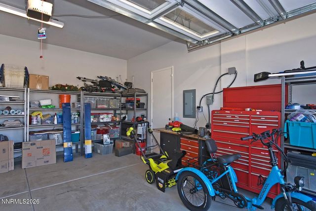 2332 Hammer Falls Drive, Reno, NV 89521