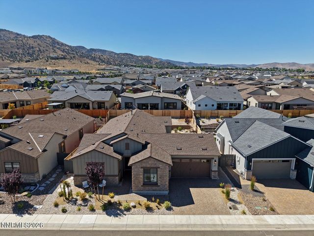 2332 Hammer Falls Drive, Reno, NV 89521