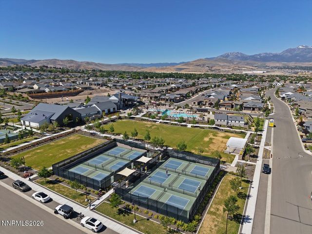 2332 Hammer Falls Drive, Reno, NV 89521