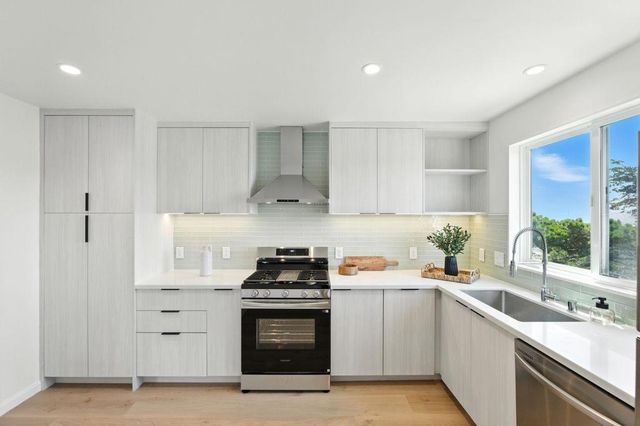 553 Diamond Avenue, South San Francisco, CA 94080