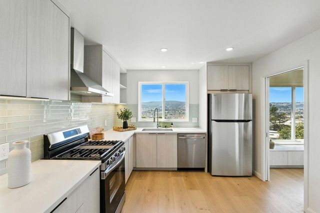 553 Diamond Avenue, South San Francisco, CA 94080