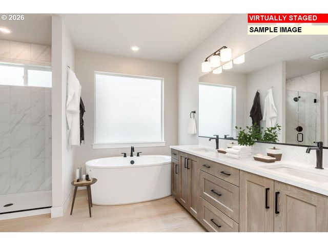 7323 Se Treeline St, Hillsboro, OR 97123