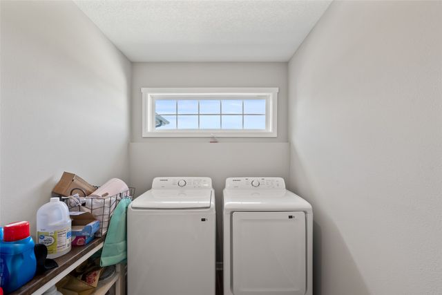 5623 Leyden Avenue, Des Moines, IA 50317
