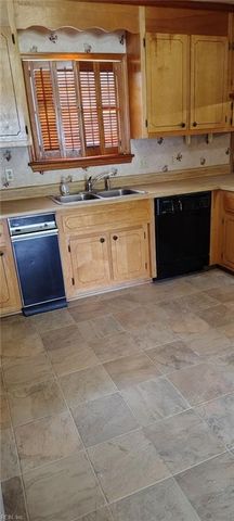 501 Church RD, Yorktown, VA 23690