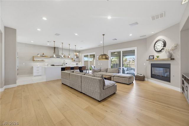 8565 Killians Greens Drive, Las Vegas, NV 89131