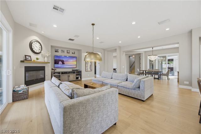 8565 Killians Greens Drive, Las Vegas, NV 89131