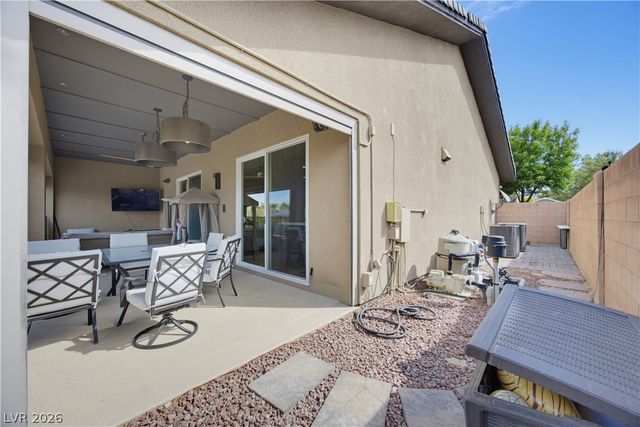 8565 Killians Greens Drive, Las Vegas, NV 89131
