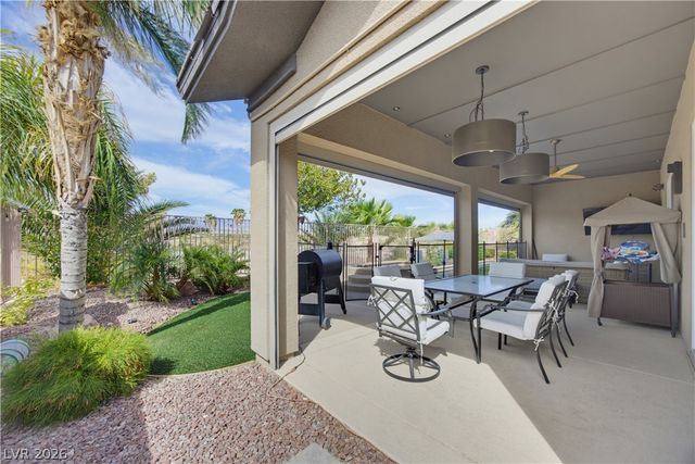 8565 Killians Greens Drive, Las Vegas, NV 89131