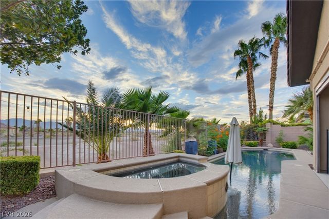 8565 Killians Greens Drive, Las Vegas, NV 89131