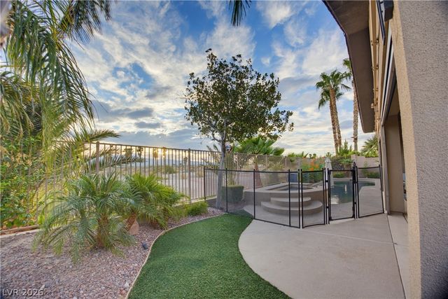 8565 Killians Greens Drive, Las Vegas, NV 89131