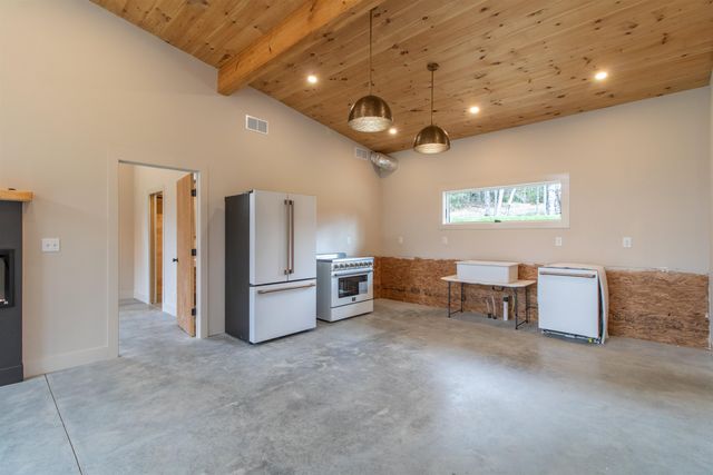 14 Aikins Drive, Jay, VT 05859