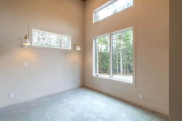 14 Aikins Drive, Jay, VT 05859