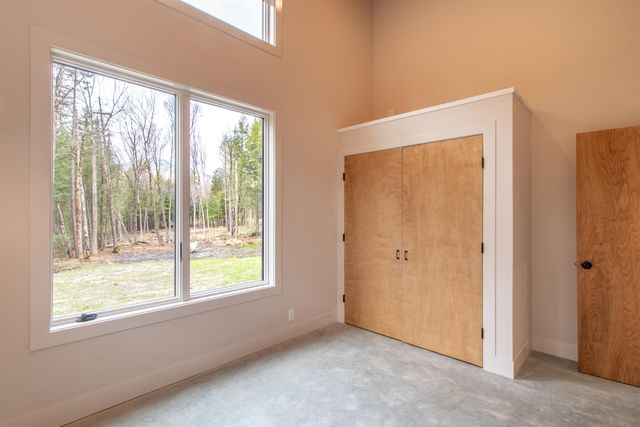 14 Aikins Drive, Jay, VT 05859