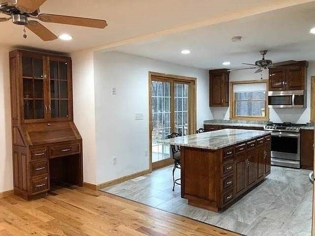 20 Academy Avenue, Atkinson, NH 03811