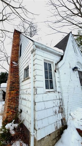 766 Cherokee Trail, Willoughby, OH 44094