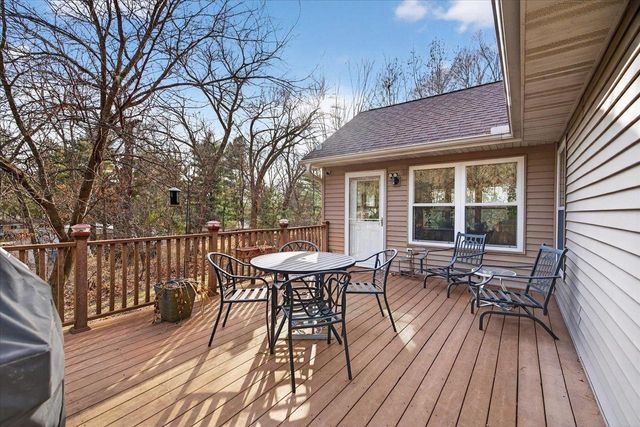 N806 Club Circle Drive, Prairie Du Sac, WI 53578