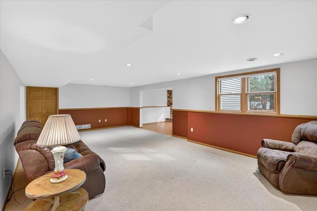 N806 Club Circle Drive, Prairie Du Sac, WI 53578