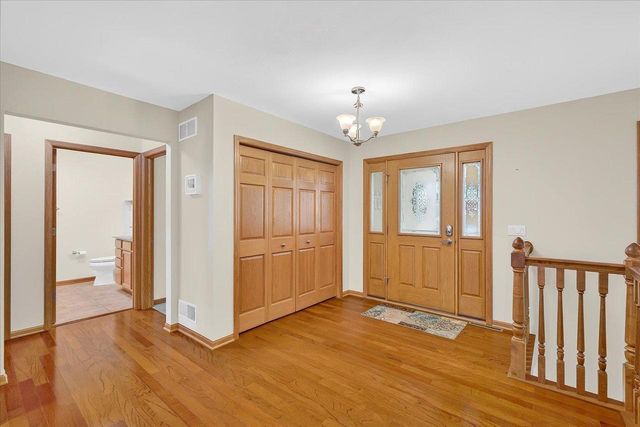 N806 Club Circle Drive, Prairie Du Sac, WI 53578