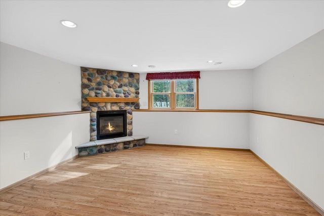 N806 Club Circle Drive, Prairie Du Sac, WI 53578