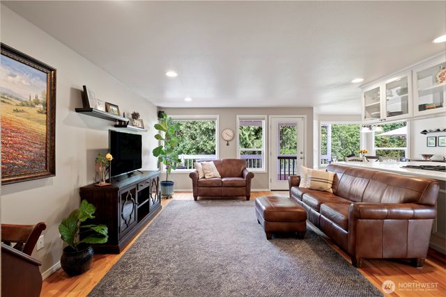1702 14th Street SW, Puyallup, WA 98371