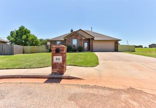 812 NW Phils Way, Piedmont, OK 73078