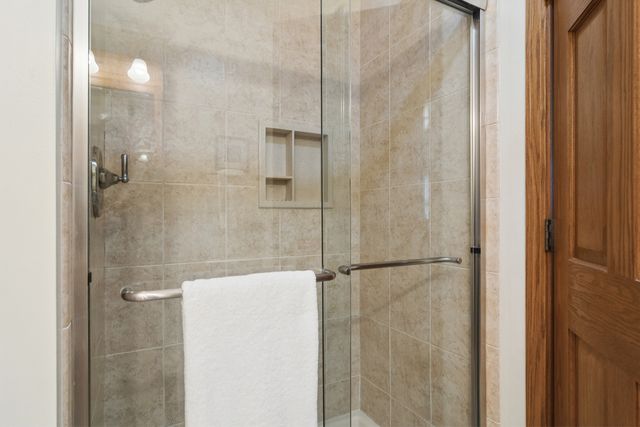 897 W Kelly Ann Drive, Palatine, IL 60067