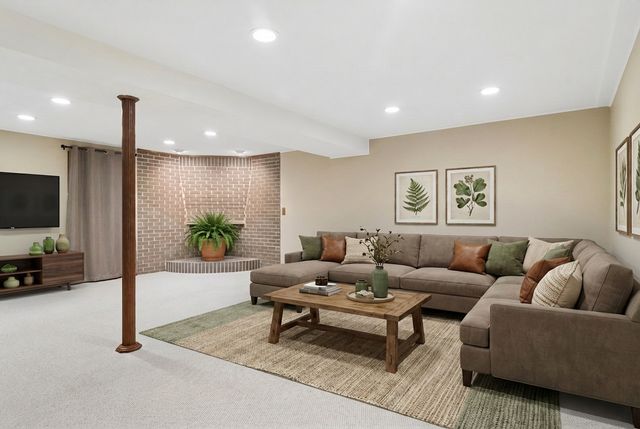 897 W Kelly Ann Drive, Palatine, IL 60067