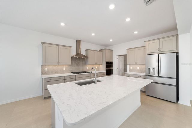 5671 SW 71ST AVENUE, Ocala, FL 34476