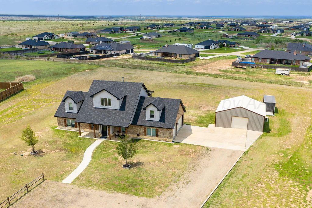 19600 Stoney Ridge Drive, Amarillo, TX 79124