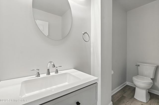 137 S Bayly Ave, Louisville, KY 40206