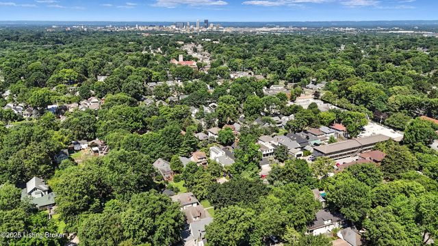 137 S Bayly Ave, Louisville, KY 40206