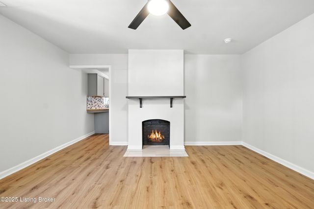 137 S Bayly Ave, Louisville, KY 40206