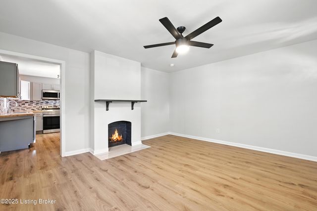 137 S Bayly Ave, Louisville, KY 40206