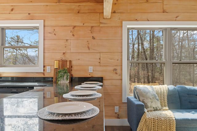 954 Glasgow Street, Sevierville, TN 37876