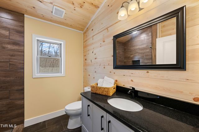 954 Glasgow Street, Sevierville, TN 37876